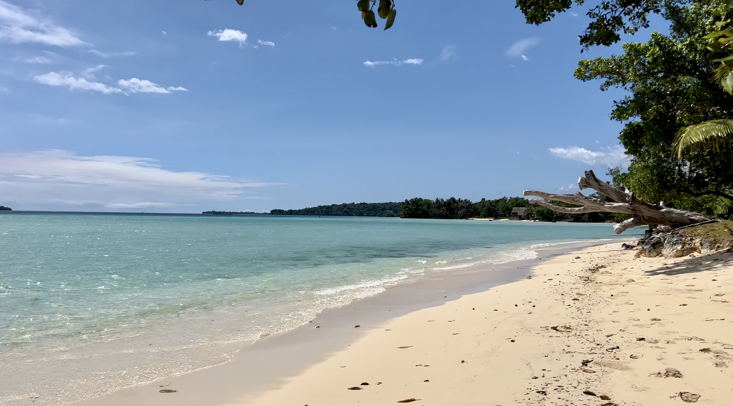 real estate vanuatu buy residential land
